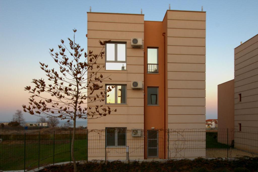 Seagarden Villa Resort 로제넷츠 외부 사진