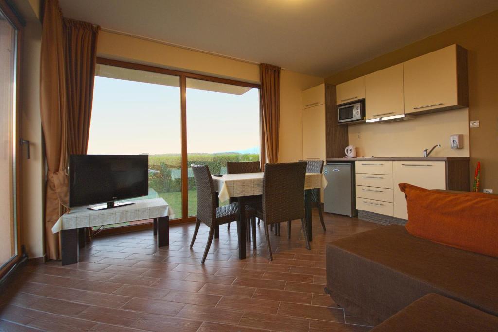 Seagarden Villa Resort 로제넷츠 객실 사진