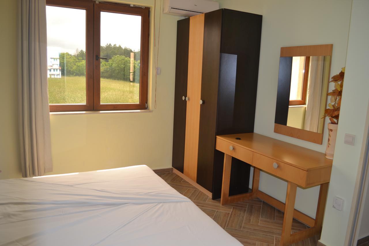 Seagarden Villa Resort 로제넷츠 외부 사진