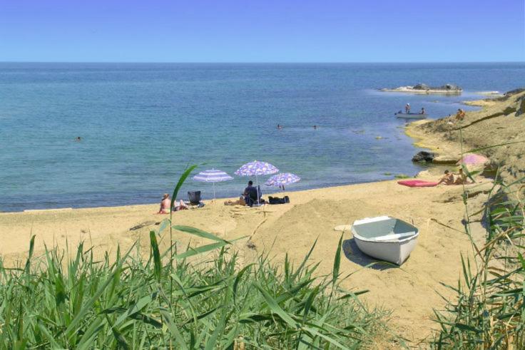 Seagarden Villa Resort 로제넷츠 외부 사진
